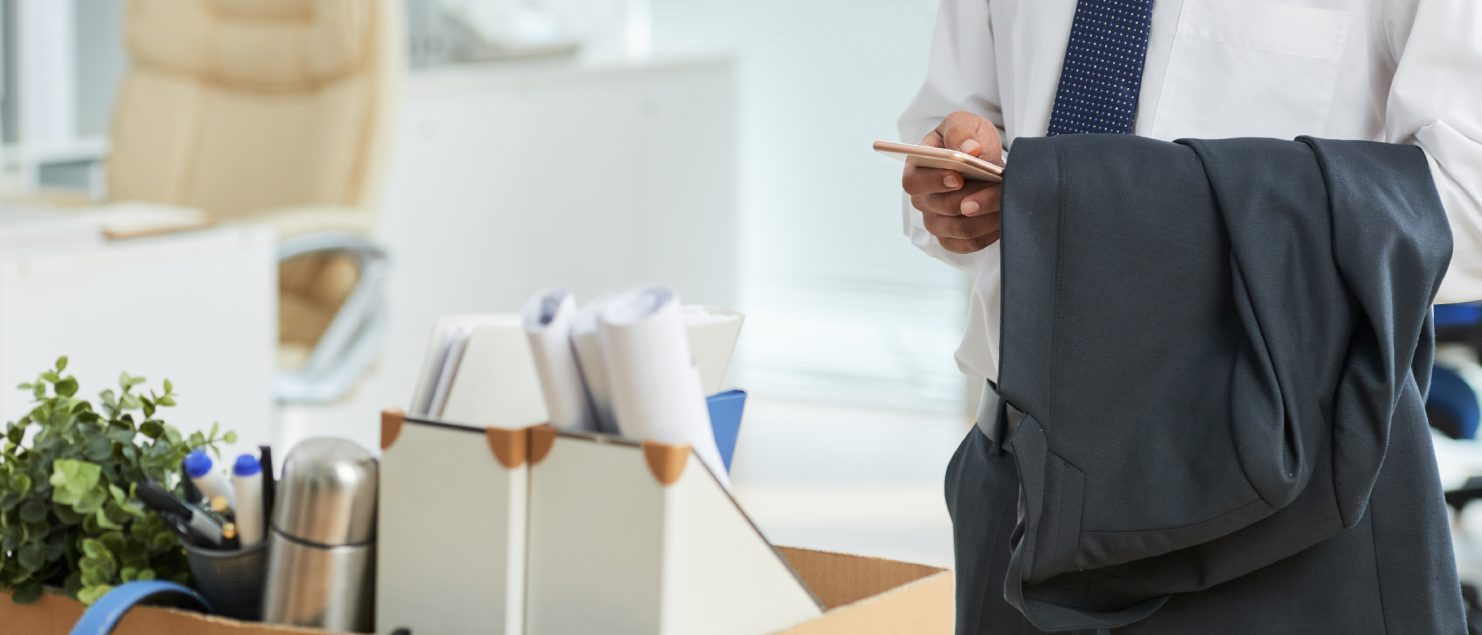 Do-workers-who-have-not-yet-terminated-their-labor-contracts-receive-severance-pay-04